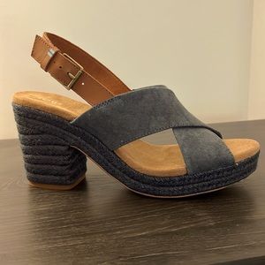 **Brand New With Tags** Toms Ibiza Blue Vintage 8.5